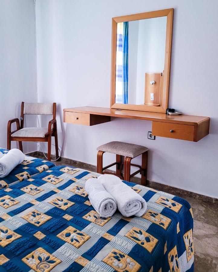 Hotel Arant Мастрихари Екстериор снимка